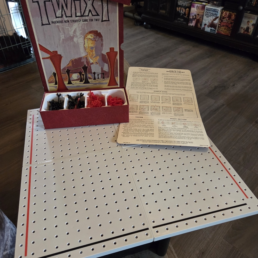 Vintage 1962 Twixt 3M Bookshelf Game w/Original Box Pegs, Bridges & Instructions